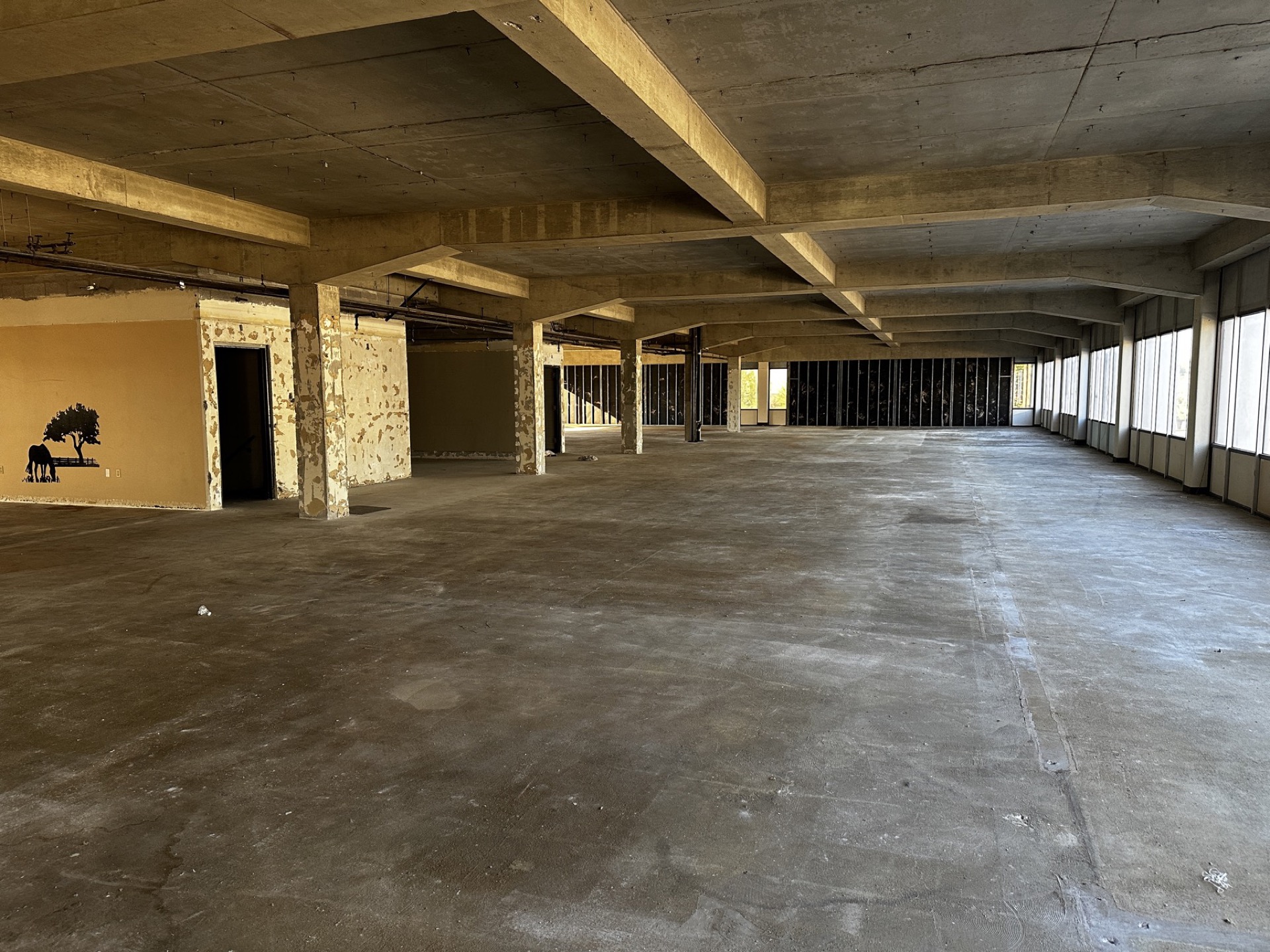 Original 1971 structure · the concrete columns